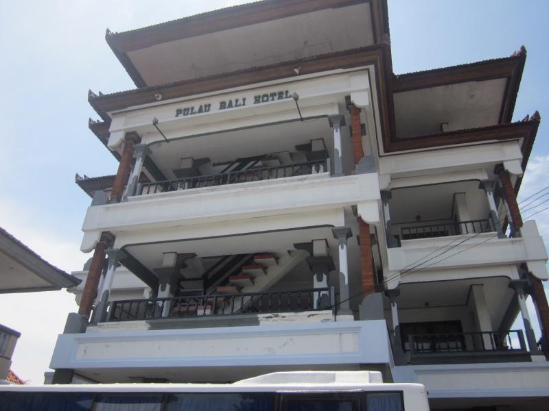 Pulau Bali Hotel Denpasar Redpartner Εξωτερικό φωτογραφία